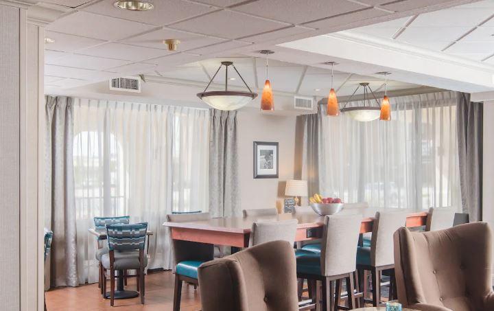 Hampton Inn Joplin Exterior photo